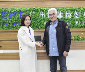 肯尼亚客户找跑步机生产羞羞视频网站免费 并与羞羞漫画18禁工厂合作